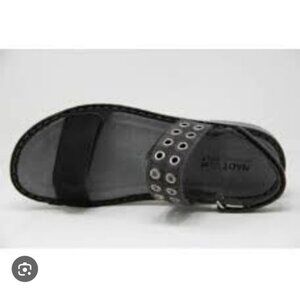 NAOT | Alora sandals in black leather sz 38